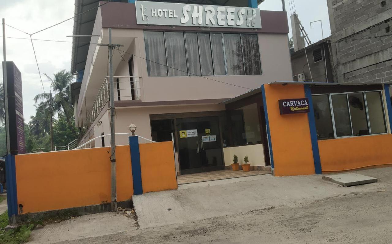 Hotel Shreesh Sitapur Bagian luar foto